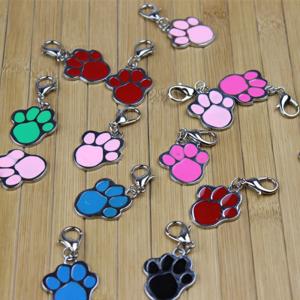 ruostumattomasta teräksestä valmistettujen tuntolevy jalanjälkiä tunnisteet