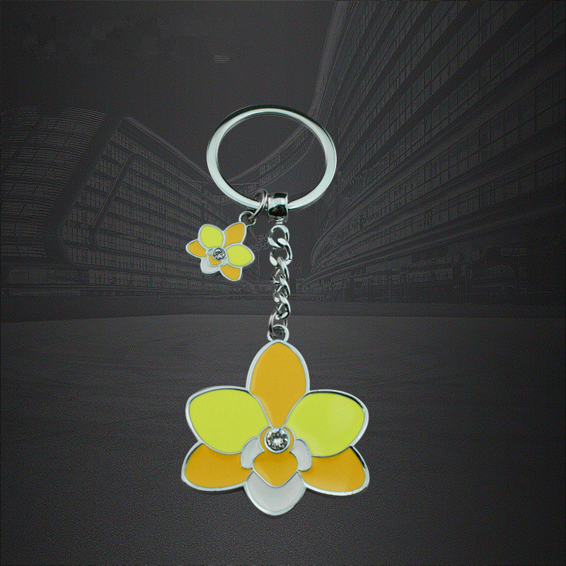 Valmistaja räätälöity sinkki-Alloy Flower kuvio Epoxy avaimenperä avaimenperiä