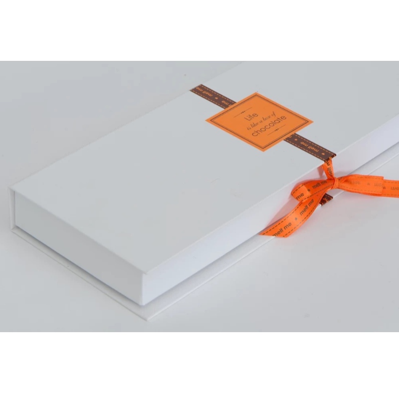 ylellinen pahvi-lahjapakkauslaatikko, jossa on mukautettu tulostus ja koko