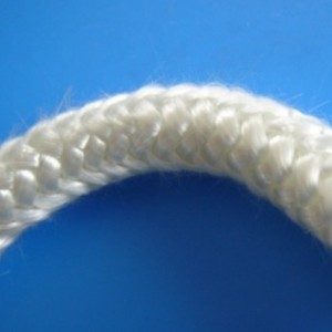 Joustava grafiittipakkaus