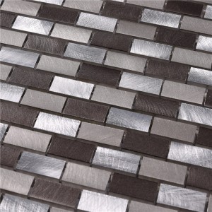 Harjaa 15 * 30 alumiinista valmistettua metallilevyä