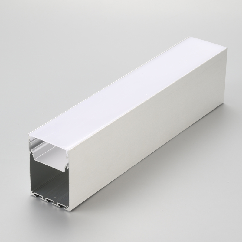 Sisäiset LED-lineaariset valon matalat profiilit LED-pinta-asennetut valot led-valonheittimille