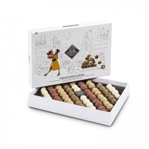 Korkealaatuinen verkkokaupan T-paita paperipakkauslaatikko