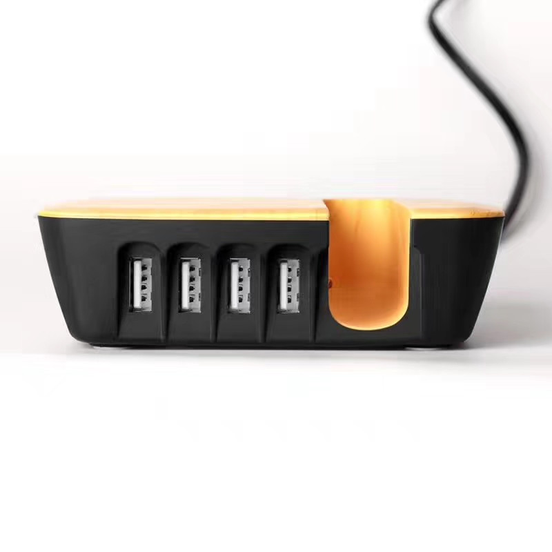 KPS-5401PB: n neljän portin latausasema ja 4000mAh Power Bank