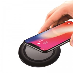 KPS-9502HCHot myy 7,5 W: n peilipinnoitettua langatonta QI-laturia puhelimeen