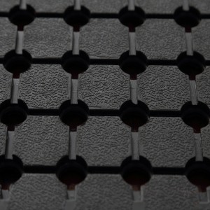 Bakteerien torjunta. Kumieristetyt lattiamaton kumirengasreiät kylpyhuoneeseen ja wc: hen