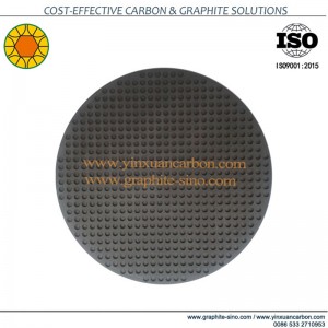 Grafiittimuotit sintraus- ja kuumapuristamiseen jauhemetallurgiassa