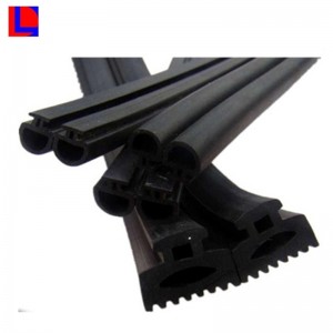 Mukautettujen autojen osien lämmönkestävä kumi-piipuristus