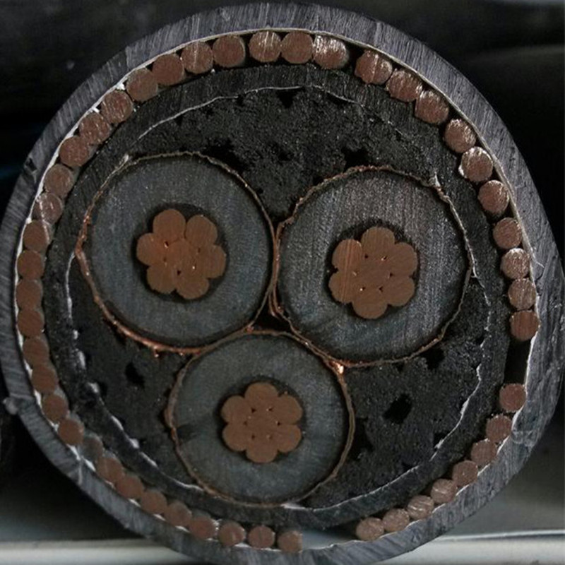 240mm 3-ydininen Cu 185sqmm moniytiminen panssaroitu kaapeli Xlpe Swa Pvc 33kv
