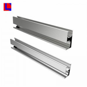 Puristettu alumiininen aurinkopaneelien kiinnitys kiskolla