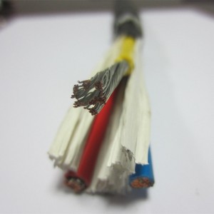 Musta keskittynyt panssaroitu kaapeli 16 mm, 3-ytinen 6/3 AWG, PVC- tai XLPE-eriste