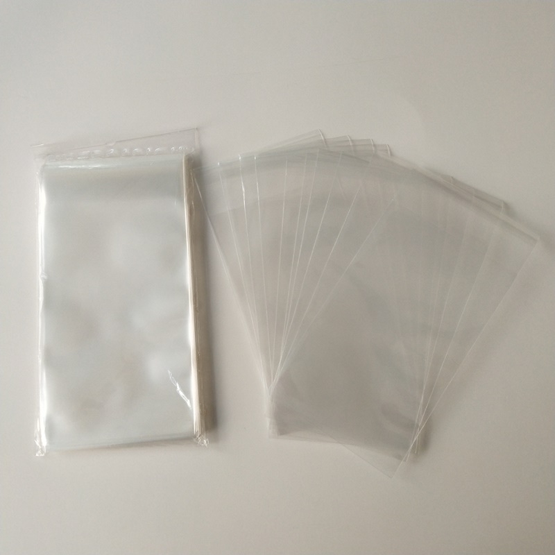 2 mil kristallinkirkkaaa muovipolypropeeniluokan korttiholkkia