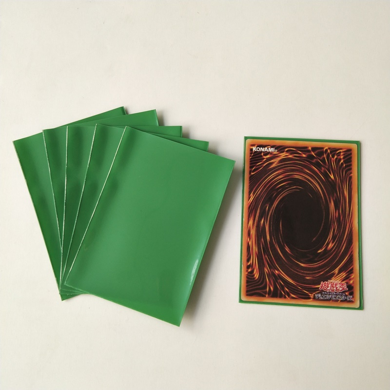 Vihreän mattakannen suojusholkit japanilaisen koon pelikortille 60x87mm