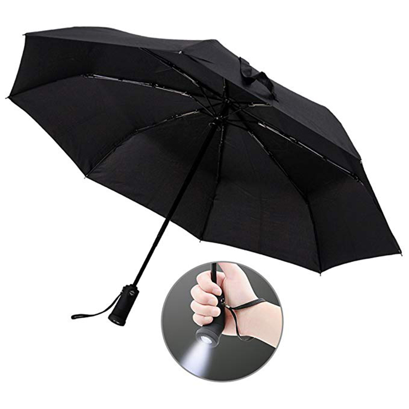 Automaattisen avoimen ja automaattisen sulkeutumisen tekniikan keksintö sateenvarjo 3 taitto taskulampun kahvalla