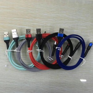 Nopeasti ladattava pyöreä alumiinirunkoinen punottu, taipuva USB-datakaapeli mikro-USB: lle, tyyppi C, iPhonen salaman lataus ja synkronointi