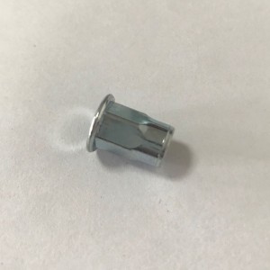 niitti mutteri puolikuusio