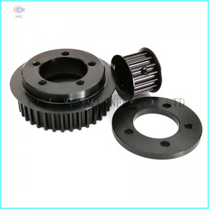 Pieni hihnapyörä ja vyö sähköiseen rullalautailuun