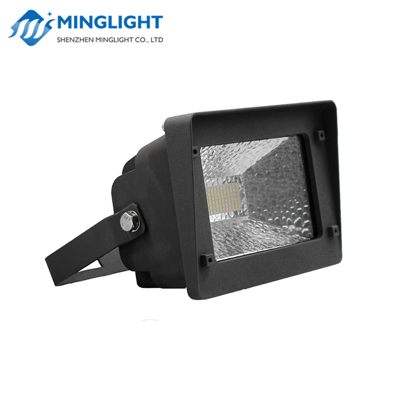 LED-valovalaisin FL30 30W