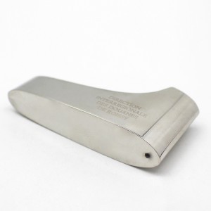 P009-nimikortin haltija