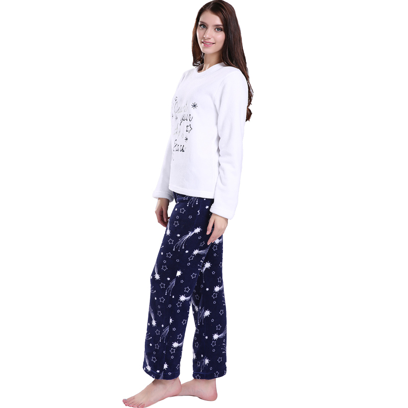 Naisten kirjonta painettu mikrokuitufleece-pyjamat