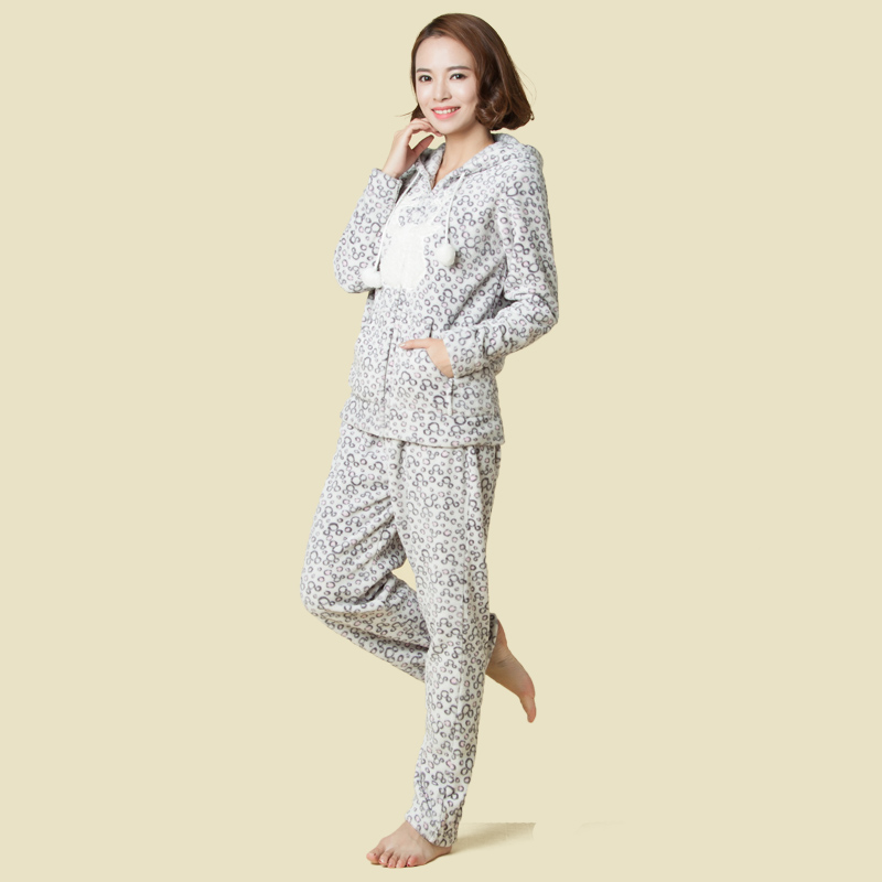 Naisten painettu korallifleece-aikuisten pyjamat