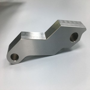 Erityiset metallilankojen leikkausosat