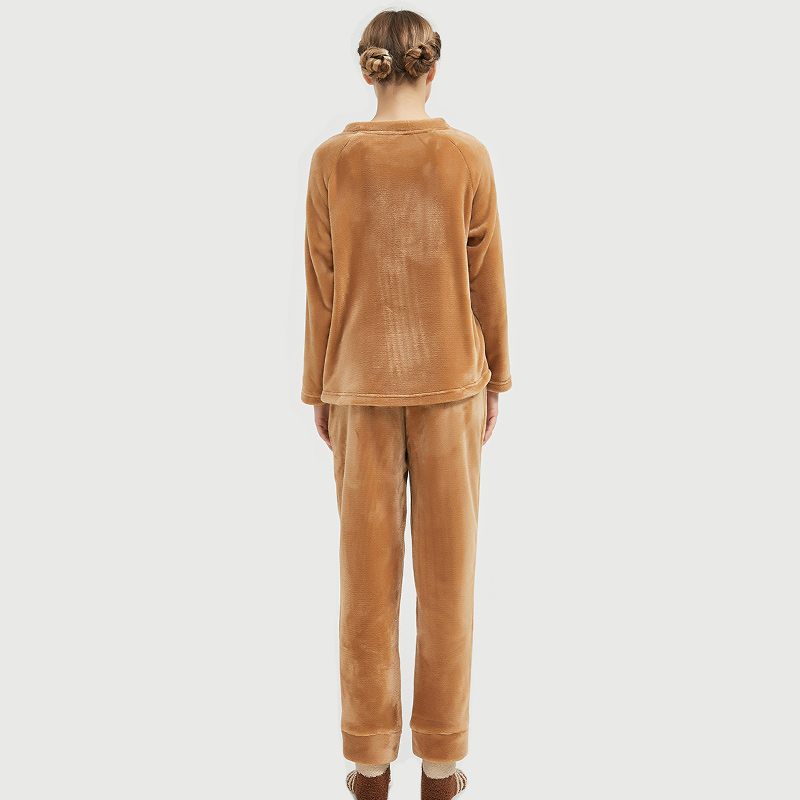 Naisten flanelli fleece-eläinten kirjonta karhun pyjarasetti
