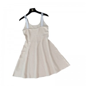 Naisten kesäkudottu hihaton LOGO Letter Line line pusero mekko