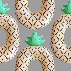 Ilmatäytteiset ananas-allasaltaat