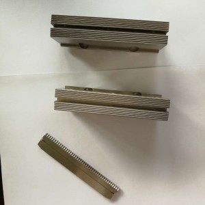 Tiivisteleuat tyynypakkauksiin