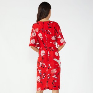 Uusimmat kuviot Naisten mukautettu yksiosainen naisten kesäneulemekko