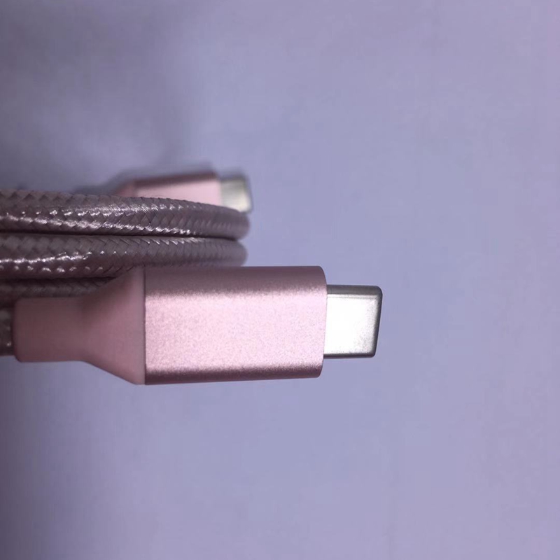 Nylon-bridittu datakaapeli tyypistä C tyyppiin C