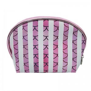 Muokattu toalettitarvikelaukku