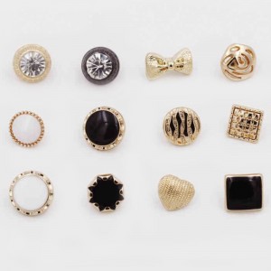 Muodin uusi muotoiltu mukautettu metalli paita napit ompelu napit 8