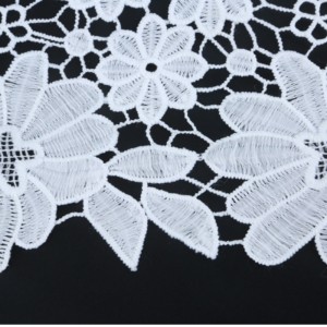 Puhdas pitsi-kangasta, brodeerattu polyesteri-pitsi-kangas, maidon silkki, pitsi.Polyesteri / Nylon-pitsi ， puuvilla-pitsi