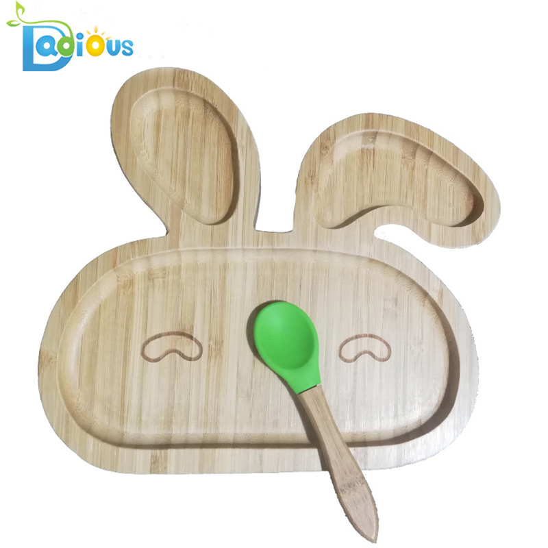 Baby Toddler Rabbit imulevy FDA hyväksytty Bamboo Baby Plate Ympäristöystävällinen Wood Toddler Plate lusikalla \ t