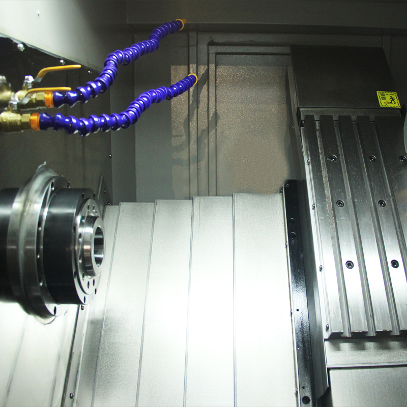 CNC-konekokoonpanon leikkuri voi lisätä jyrsintäpäätä