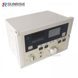 Leikkuukoneessa käytetään puoliautonaattista jännitysohjainta STC-858B