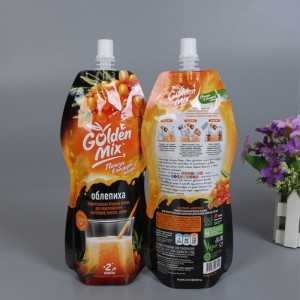 tiivis erityinen injektiomehupullo tai purkimainen muovitasku