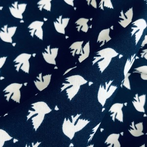 Kudotut sifonkimekkopainatut vaatekankaat tukku