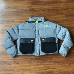 heijastava untuvatakki