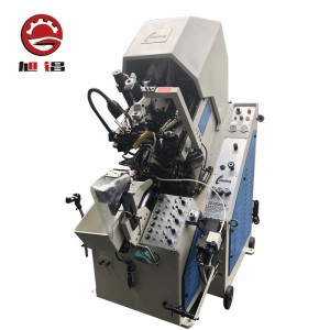 Kengänvalmistuslaite kestävästä koneesta