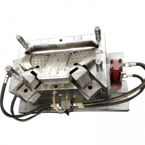 Auton valaisimen paneelimuotti