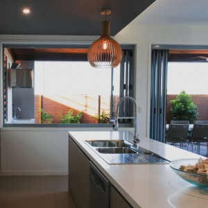 BI KANNATTAVAT ikkunat