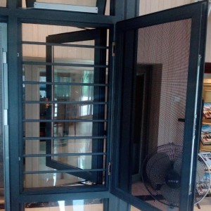 Alumiininen hyttysverkonäyttö