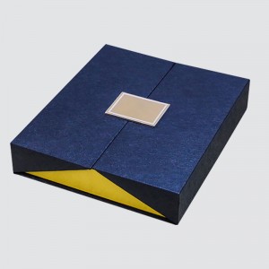 Ylellinen mukava hieno erityinen lahjapakkaus