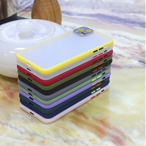 iPhone11 matkapuhelinkotelo, jossa metallinen kamerasuoja ja itsenäiset painikkeet