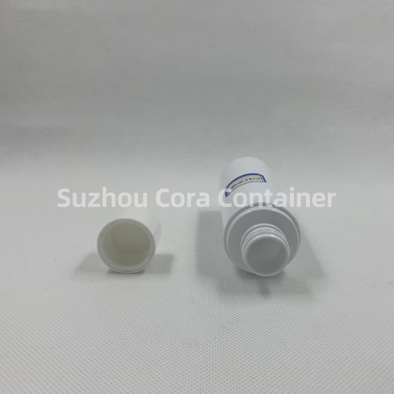 130ml kaulan koko 24mm Lemmikkieläinten kosmeettinen muovipullo ruuvimeissukan kanssa