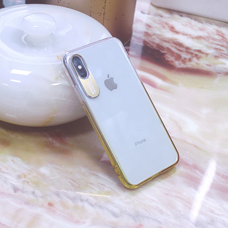 Väri vähitellen muuttuva reuna matkapuhelimen kotelo iPhone X / XS: lle metallisella kamerasuojalla