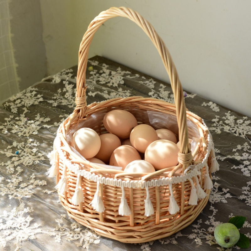 Käsintehty säilytyskori